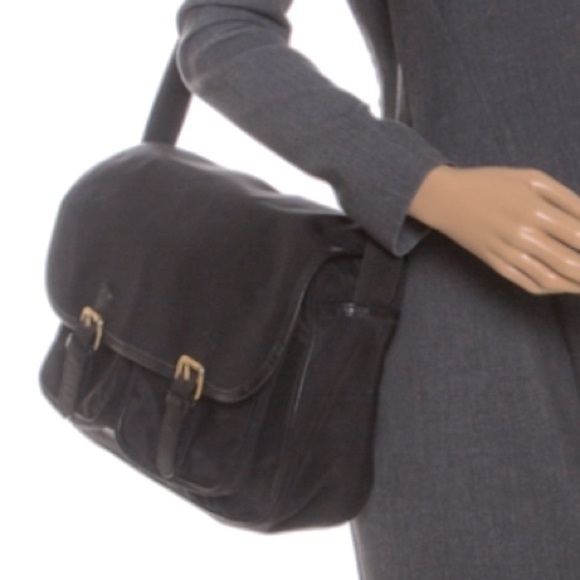 Moschino Nylon Messenger Bag vintage - Picture 10 of 13